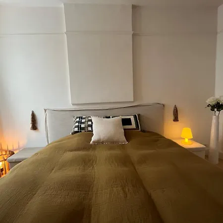 House With Garden For 4 People