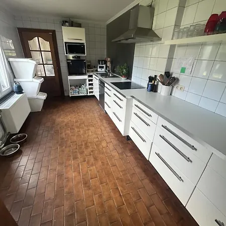 House With Garden For 4 People *