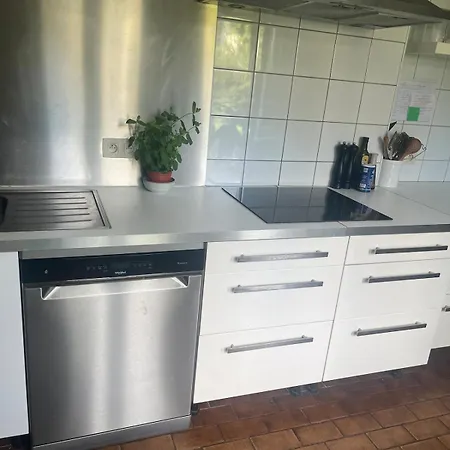 House With Garden For 4 People Feriehus Verviers