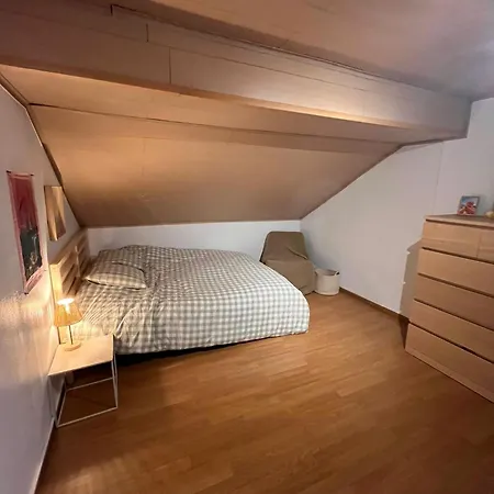 House With Garden For 4 People Feriehus Verviers
