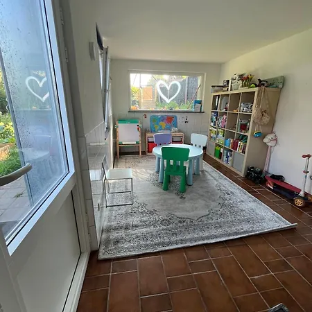 Feriehus House With Garden For 4 People