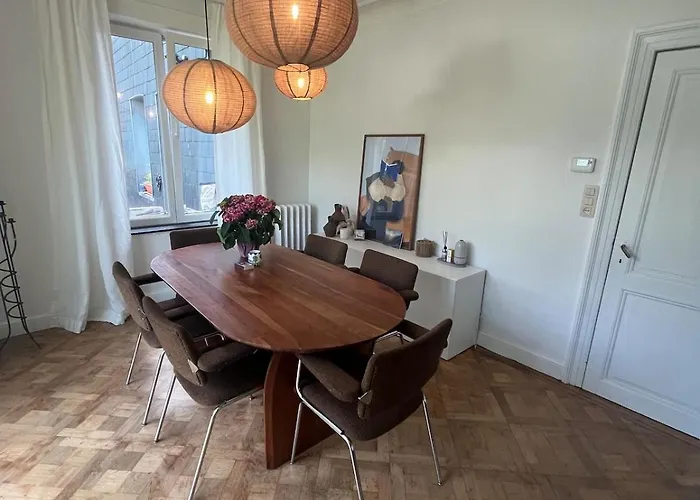 House With Garden For 4 People