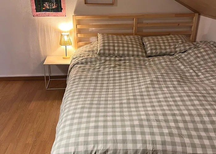 House With Garden For 4 People Ferienhaus