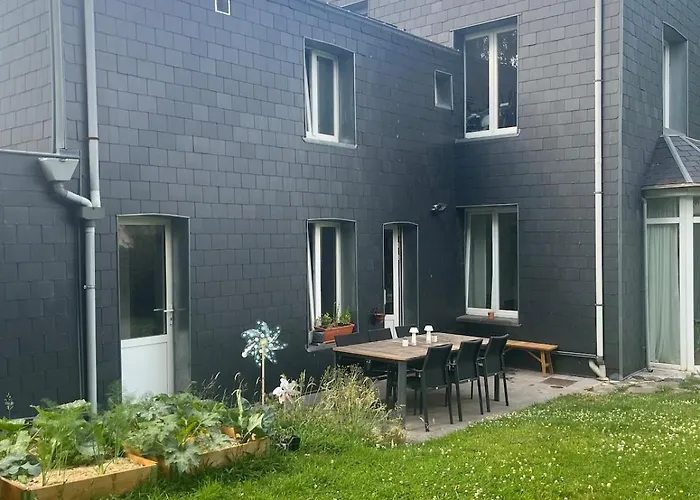 Ferienhaus House With Garden For 4 People *