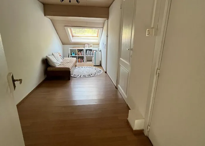 House With Garden For 4 People Ferienhaus